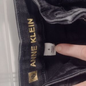 Anne Klein Black Jeans